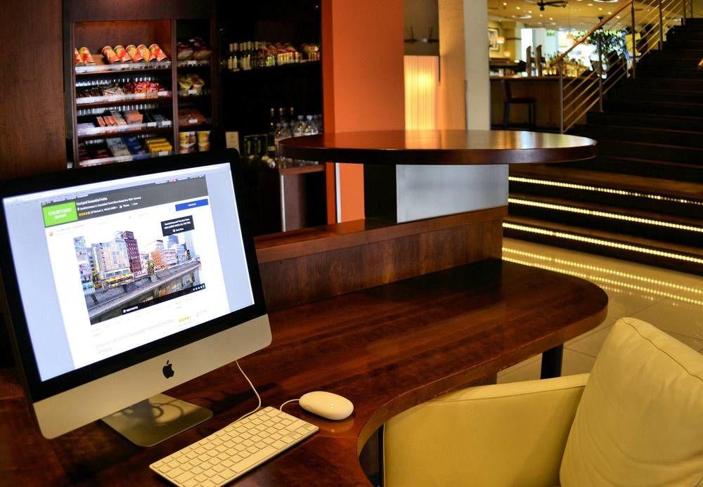 Courtyard By Marriott Duesseldorf Hafen Hotel Exterior photo
